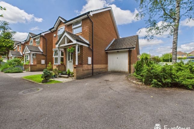 Alder Close, Colden Common... 3 bed link detached house for sale