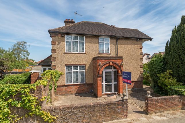 Lowick Road, Harrow, Middlesex 4 bed detached house for sale