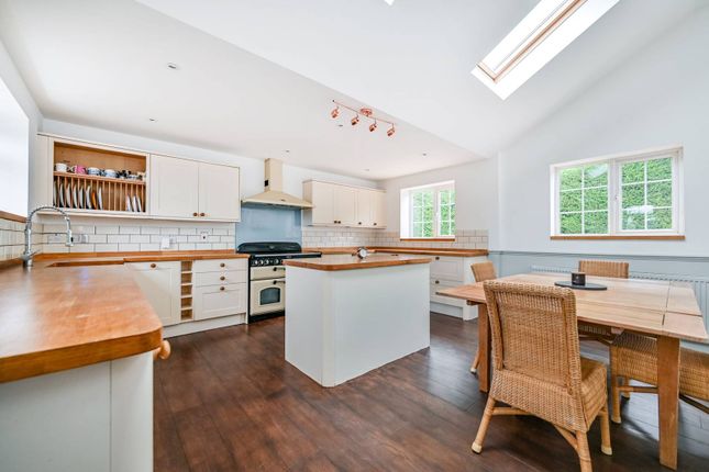 Howe Lane, Maidenhead, SL6 4 bed detached house for sale