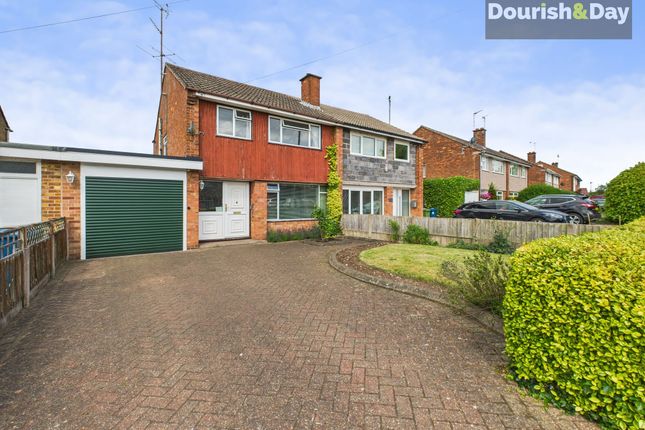 Porlock Avenue, Stafford ST17 3 bed semi