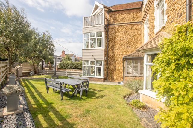 Glebe Avenue, Hunstanton 5 bed townhouse for sale