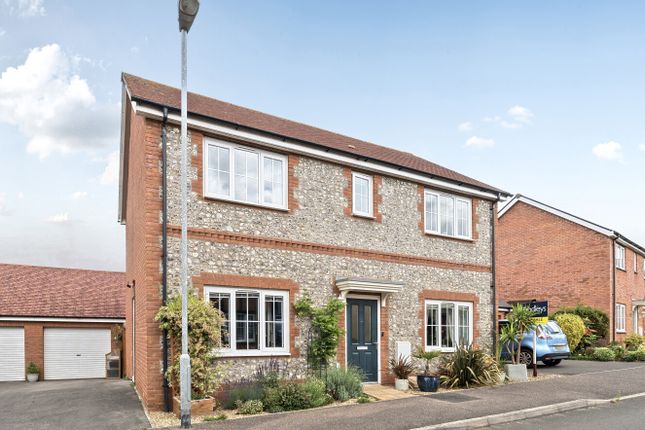 4 bed detached house