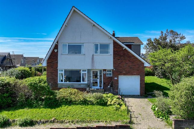 4 bed detached house