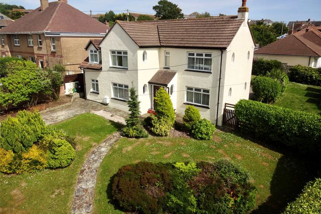 4 bed detached house