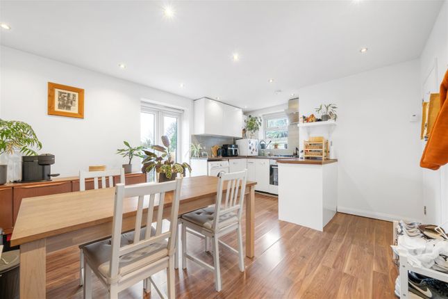 Auckland Hill, West Norwood, SE27 9PG 2 bed maisonette for sale