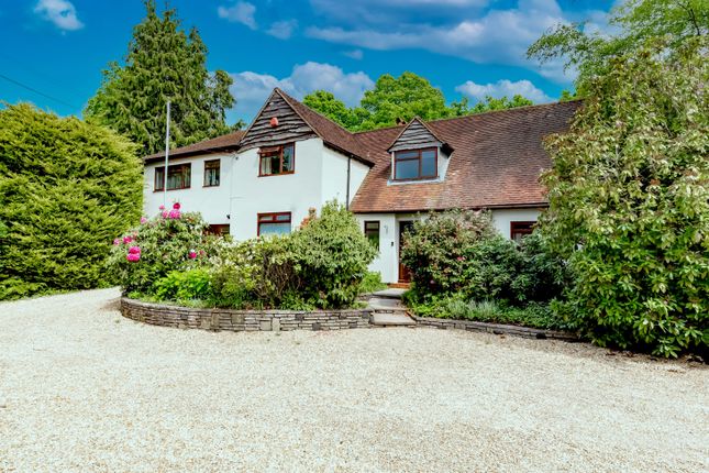 Frimley Road, Ash Vale GU12 6 bed detached house for sale