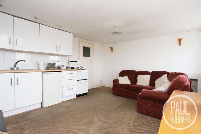 Denmark Road, Lowestoft, NR32 3 bed block of apartments for sale