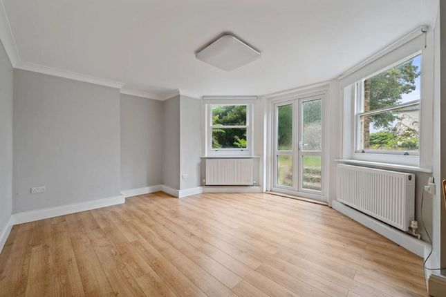 Lee Terrace, London SE3 3 bed flat for sale
