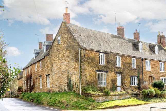 The Green, Hook Norton, Banbury... 7 bed semi