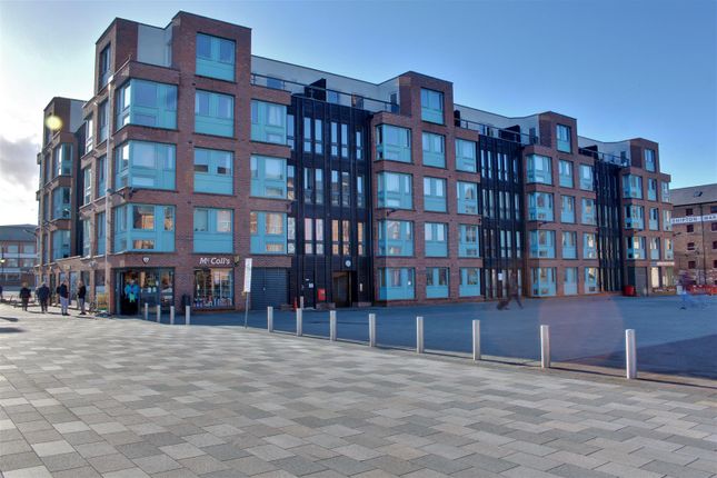 Gloucester Docks, Gloucester 2 bed apartment for sale