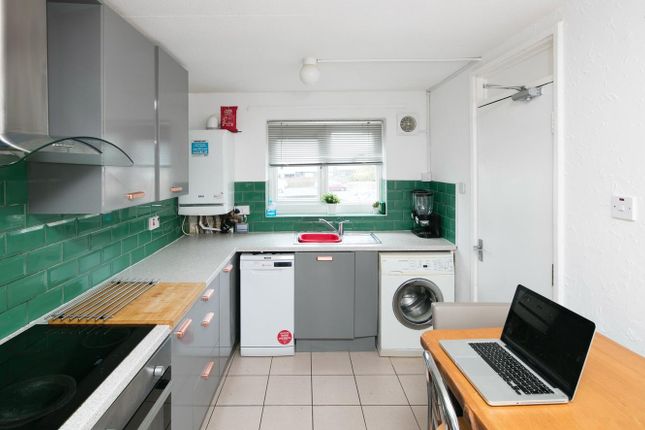 Frome Drive, Wolverhampton, WV11 4 bed terraced house for sale