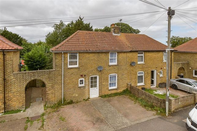 Milner Crescent, Aylesham... 3 bed semi