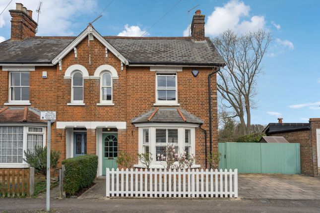 Cotton Road, Potters Bar EN6 3 bed semi