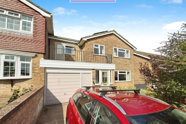 Hazel End, Swanley, Kent, BR8 4 bed semi