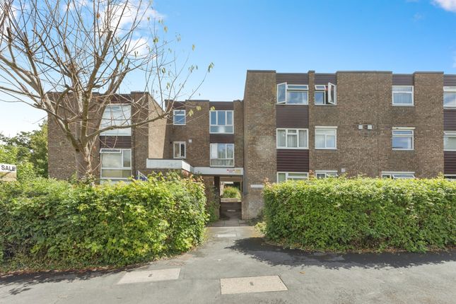 1 bedroom maisonette for sale