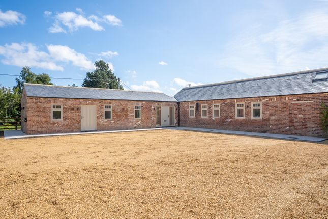 South Cowton, Northallerton DL7 3 bed barn conversion for sale