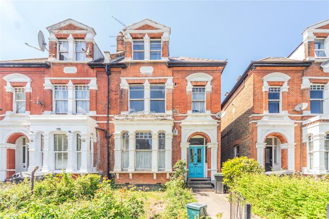 Park Avenue, Wood Green, London, N22 2 bed apartment for sale