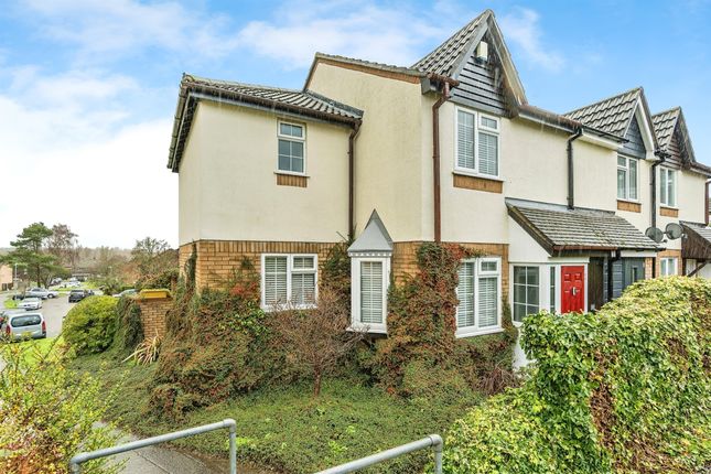 3 bed end terrace house
