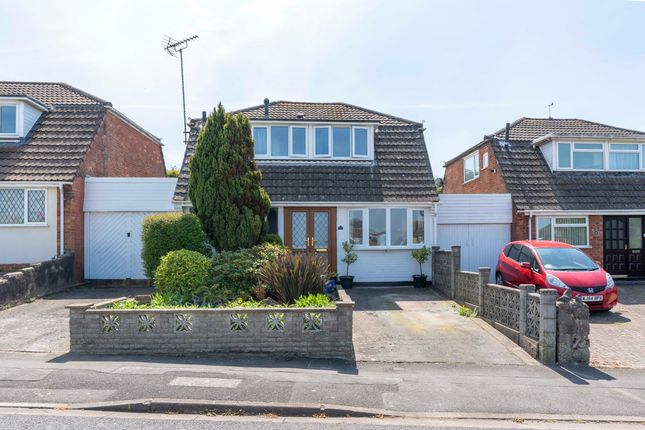 3 bedroom link detached house for sale