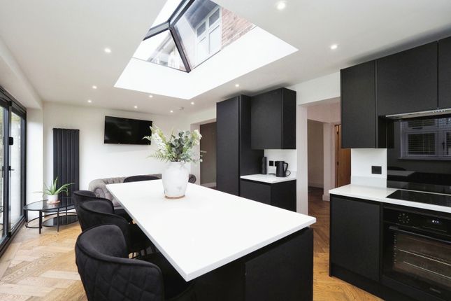 4 bed semi-detached house