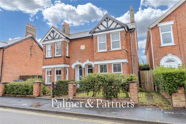King Georges Avenue, Leiston... 3 bed semi