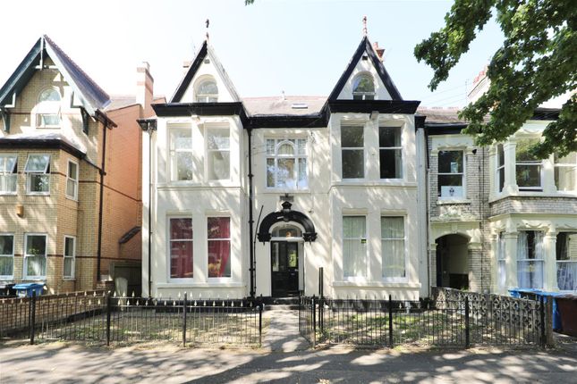 Park Avenue, HU5, Hull 14 bed end of terrace house for sale