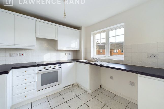 Rutherford Close, Uxbridge... 2 bed flat for sale