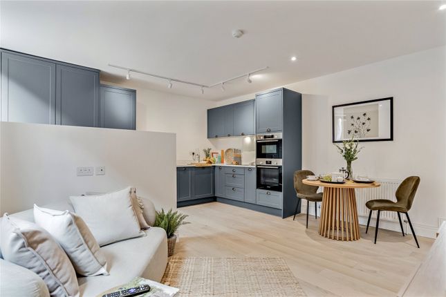 Archway Court, West Street, Marlow... 3 bed apartment for sale