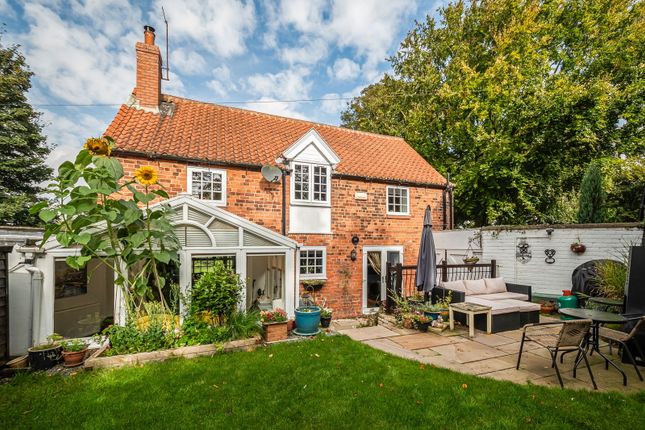 Mill Lane, Bishop Burton HU17 3 bed detached house for sale