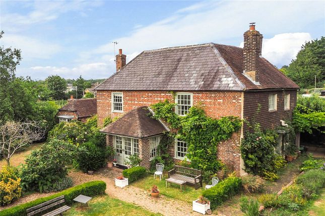 Andlers Ash Road, Liss, Hampshire, GU33 5 bed house for sale