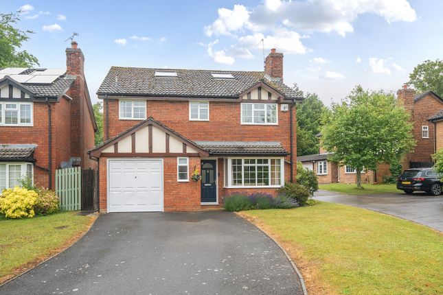 5 bedroom detached house for sale