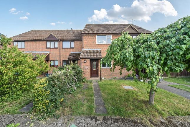 Steeple Claydon,  Buckinghamshire,  MK18 2 bed terraced house for sale