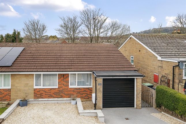 2 bedroom semi-detached bungalow for sale