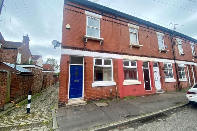 Thorn Grove, Ladybarn 2 bed end of terrace house for sale