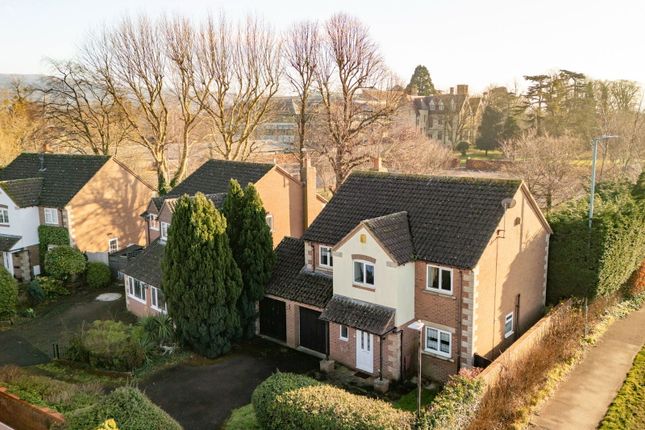 Littlecote Close, Cheltenham GL52 4 bed detached house for sale