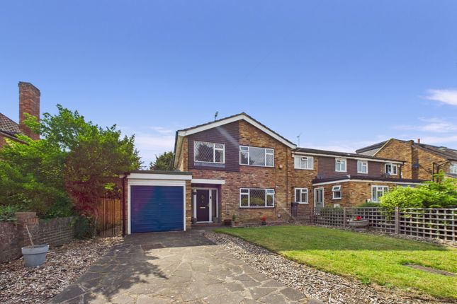 St. Marys Road, Langley, Berkshire, SL3 3 bed semi