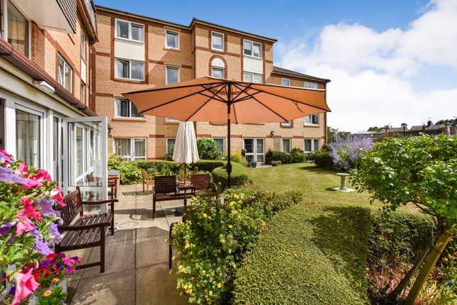 Newcomb Court, Stamford 1 bed apartment for sale