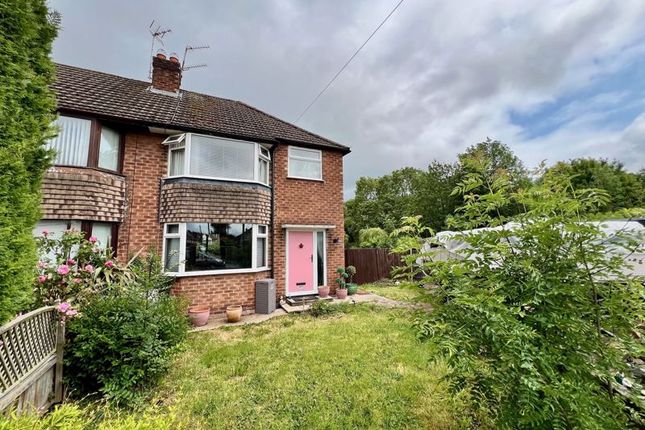 Linley Avenue, Johnstown, Wrexham 3 bed semi