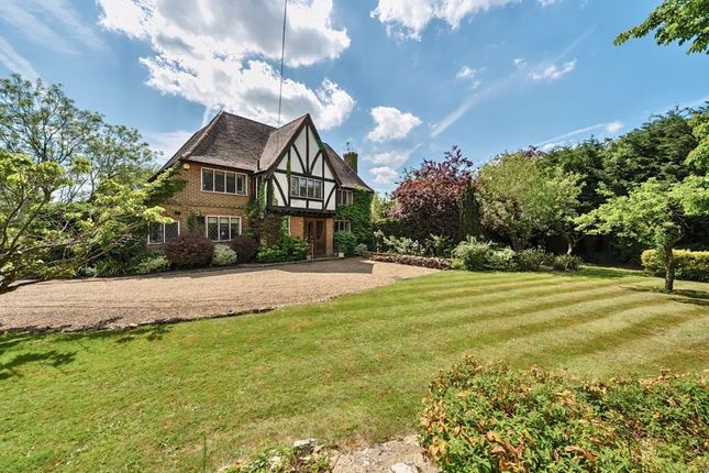 Wanborough Lane, Cranleigh 4 bed detached house for sale