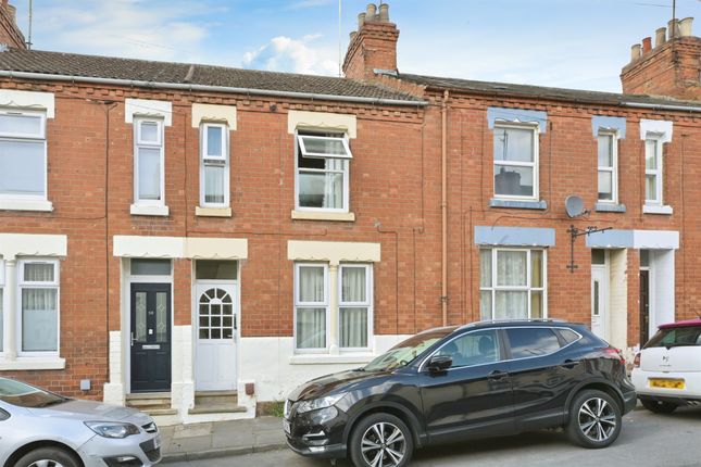 4 bed terraced house