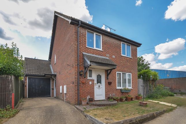 Merlin Close, Bishops Waltham... 3 bed detached house for sale