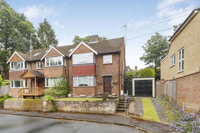 Lonsdale Road, Weybridge KT13 3 bed semi