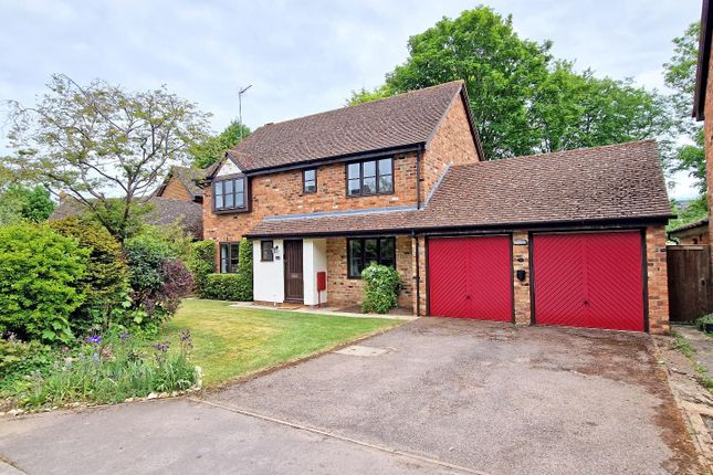 Hunt Close, Bicester 4 bed detached house for sale