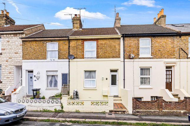 Odo Road, Dover, CT17 2 bed terraced house for sale