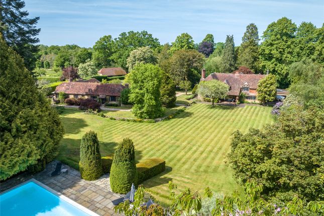 Standford Lane, Headley, Hampshire, GU35 6 bed detached house for sale