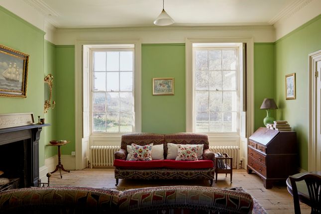 Dockyard Terrace, Sheerness, Kent 7 bed terraced house for sale
