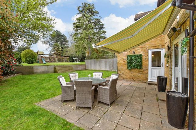St. Mary's Meadow, Wingham... 4 bed detached house for sale