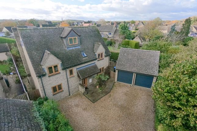 Bartholomew Close, Witney OX29 6 bed detached house for sale