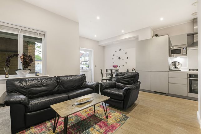 Red Lion Road, Surbiton, KT6 1 bed apartment for sale