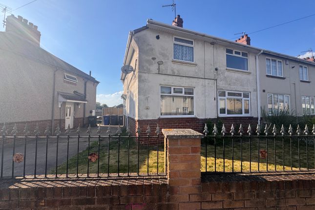 Durham Avenue, Doncaster DN8 3 bed semi
